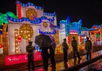 堅(jiān)守崗位