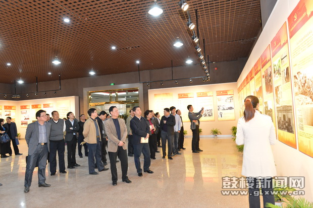 鼓樓區委開展黨的群眾路線教育實踐活動集中學習