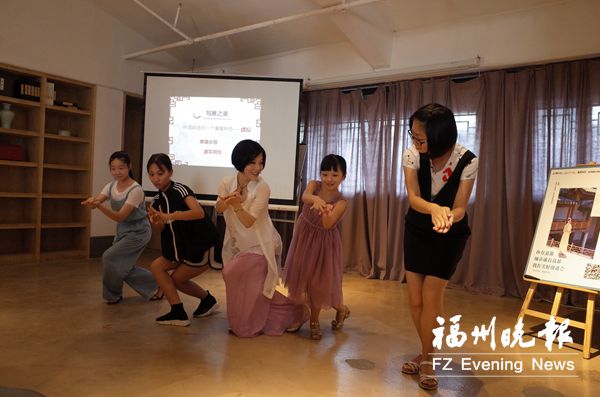 市閩劇院在三坊七巷舉辦公益活動 宣傳福州地方戲