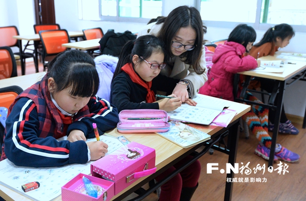 夢山社區“四點鐘學校”開班 小學生放學后有了新去處